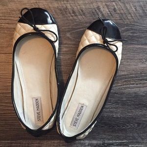 Steve Madden quilted flats